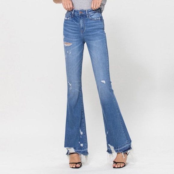 Vervet by Flying Monkey Stand Out Full Size Distressed Cropped Jeans